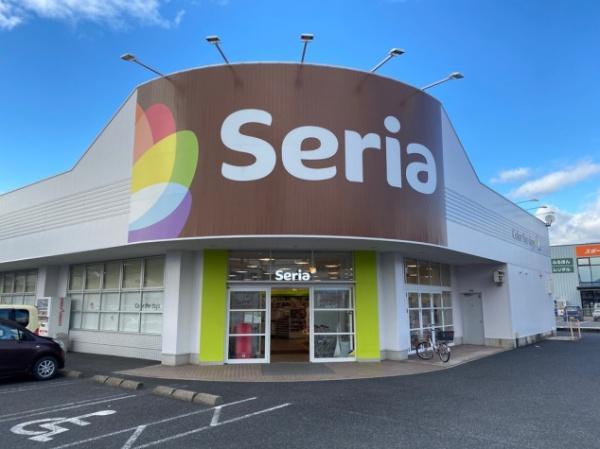山県市高富の中古一戸建て(セリアバロー高富店)