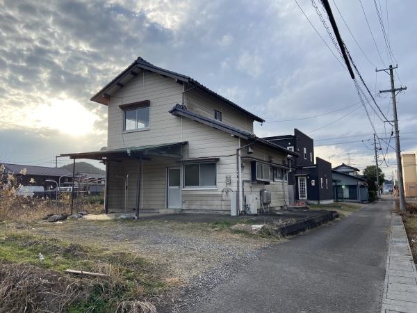 山県市高富の中古一戸建て