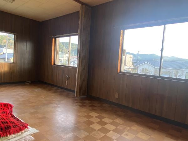 山県市高富の中古一戸建て