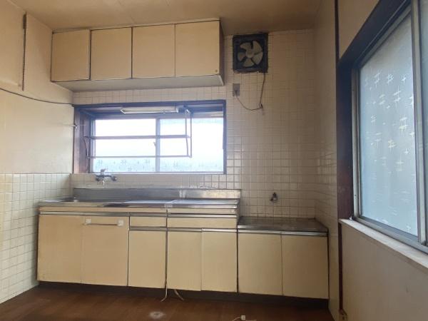 山県市高富の中古一戸建て