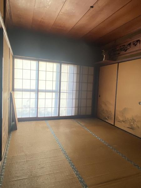 山県市高富