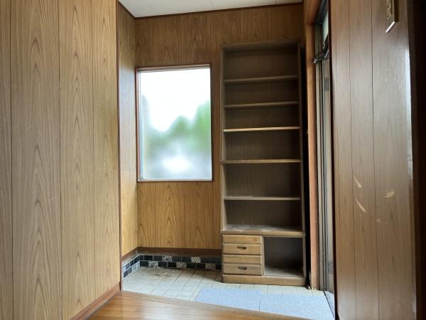 岐阜市長良　２階建　４ＤＫ