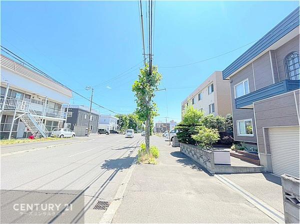 東区北三十条東６丁目　Cradlegarden　２号棟