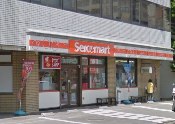 平岸3-8ビル(セイコーマート平岸駅前店)