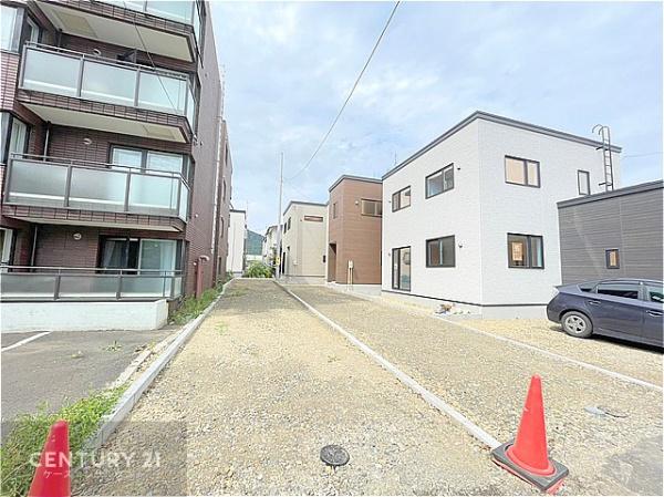 豊平区中の島１条１０丁目　GRAFARE　３号棟