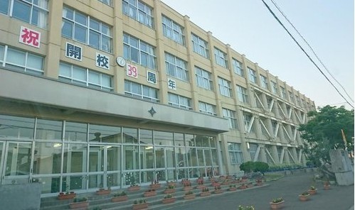 ライラックマンション伏古(札幌市立伏古小学校)