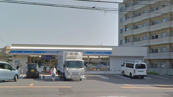 セザール平岸台(ローソン札幌平岸8条十三丁目店)