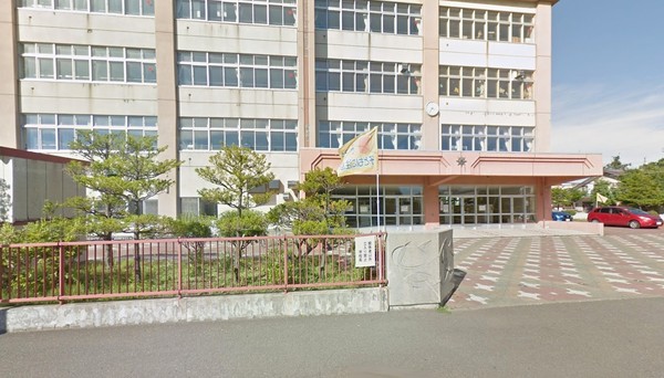 西区八軒９条西４丁目　Cradlegarden　１号棟(札幌市立八軒北小学校)
