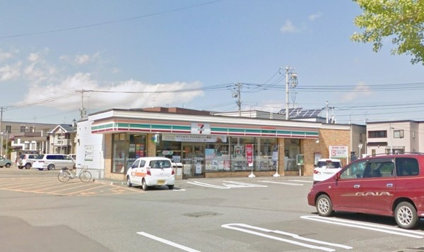 東区北28条東21丁目 ブルーミングガーデン 1号棟(セブンイレブン札幌北26条東21丁目店)