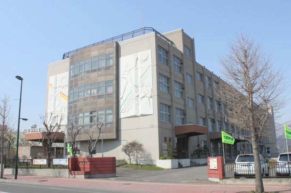 クリーンリバー発寒中央(札幌市立発寒小学校)