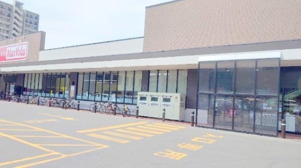 ヴェルビュ苗穂北3条通り イーストタワー(マックスバリュ北1条東店)
