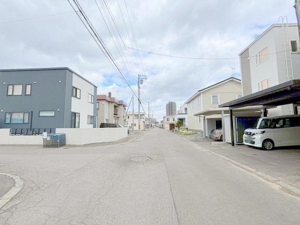 厚別区厚別北2条2丁目　ブルーミングガーデン　２号棟