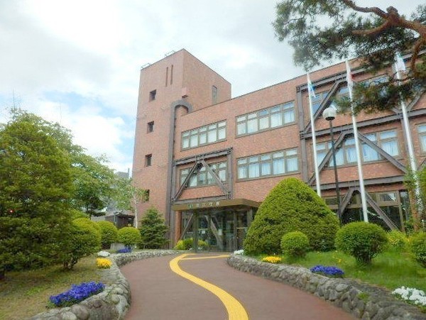 ライオンズマンション真駒内中央公園(札幌市南区役所)