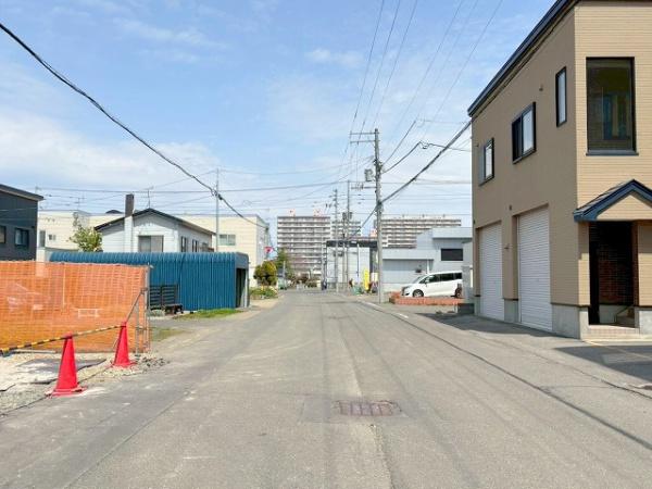 江別市野幌若葉町　ブルーミングガーデン　1号棟