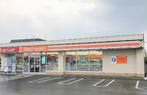 東区東苗穂十三条2丁目 Cradlegarden 1号棟(セイコーマート東苗穂13条店)
