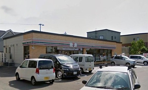 ファミール月寒(セブンイレブン札幌西岡2条店)