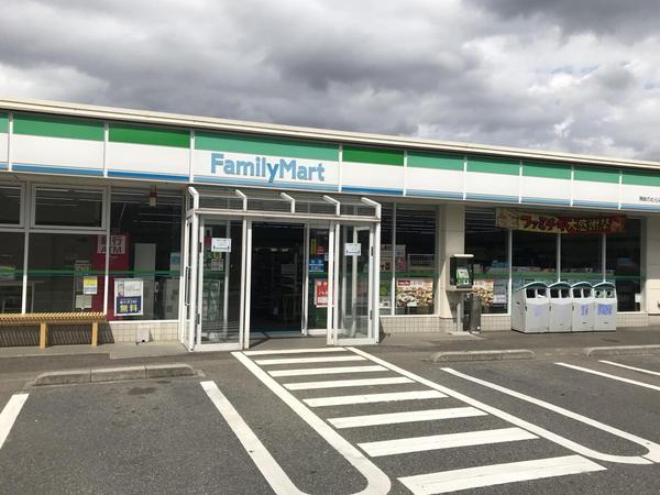 栄町竜角寺台第13 1号棟(ファミリーマート房総のむら店)