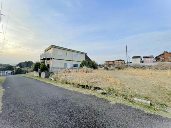 成田市名古屋　建築条件なし土地
