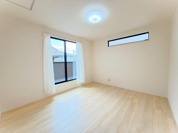 成田市玉造2　1号棟