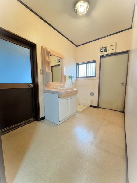 印旛郡酒々井町上本佐倉１丁目の中古一戸建て