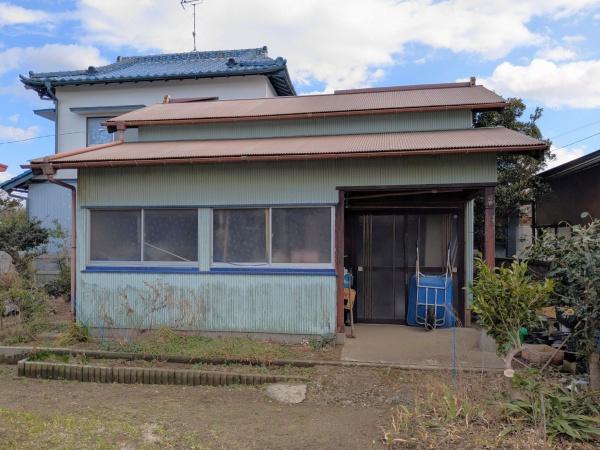 成田市松崎の平屋建て