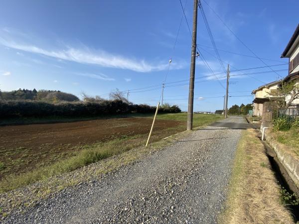 富里市七栄　建築条件なし土地