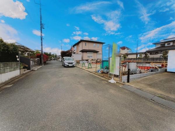 成田市玉造3　B号棟