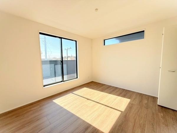 富里市御料　8号棟
