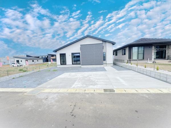 富里市御料1期　1号棟