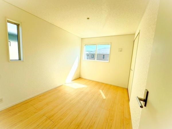 富里市七栄第34　5号棟