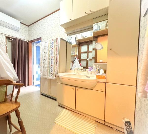 成田市玉造７丁目の中古一戸建て