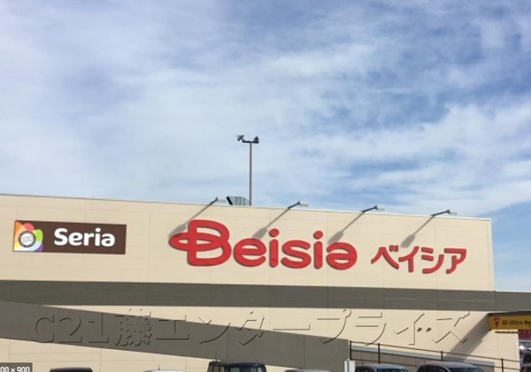 成田市並木町3期　2号棟(Seriaベイシア富里店)
