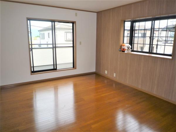 岩出市中島の中古一戸建て