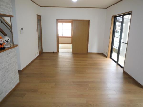 岩出市中島の中古一戸建て