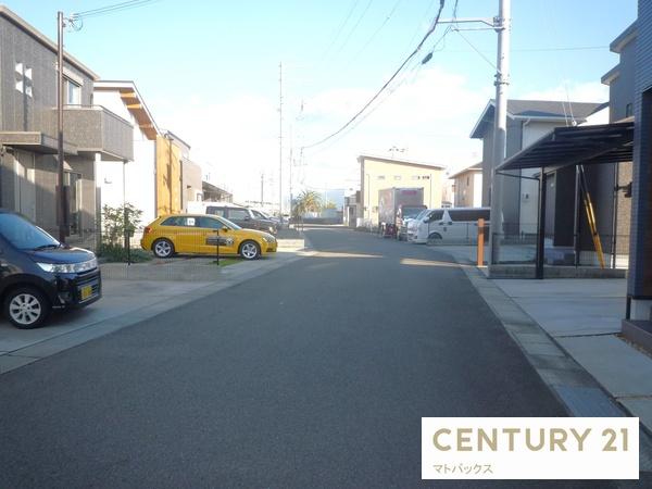 岩出市中島の中古一戸建て