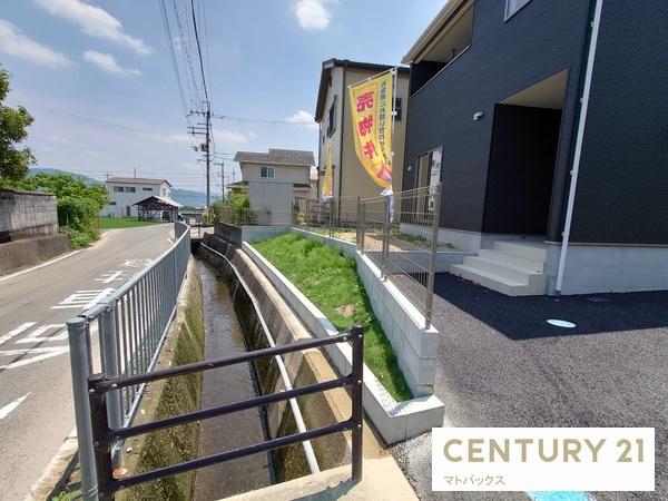 紀の川市中三谷第2-1号棟　新築分譲住宅