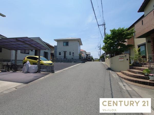 紀の川市中三谷第2-2号棟　新築分譲住宅