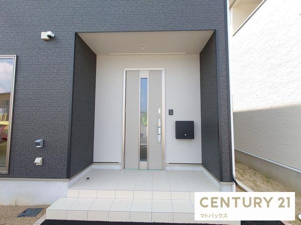 岩出市新田広芝第3-2号棟　新築分譲住宅