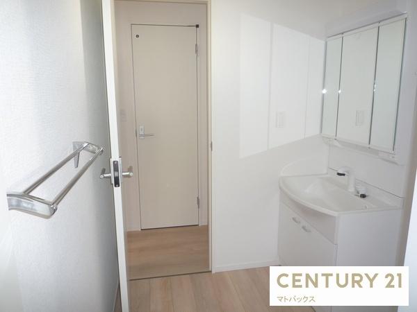 岩出市山第3-1号棟 新築一戸建て(洗面台・洗面所)