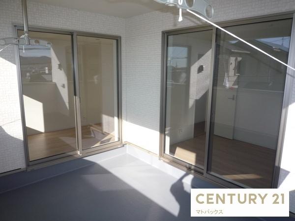 岩出市山第3-1号棟 新築一戸建て(バルコニー)