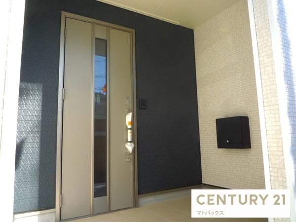 岩出市山第3-1号棟 新築一戸建て(玄関)