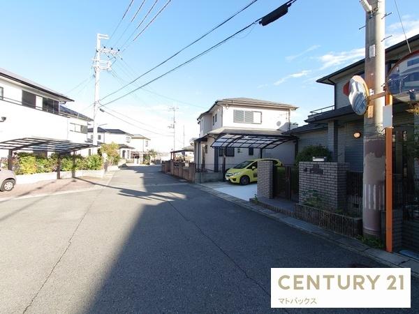 岩出市中島の中古一戸建て