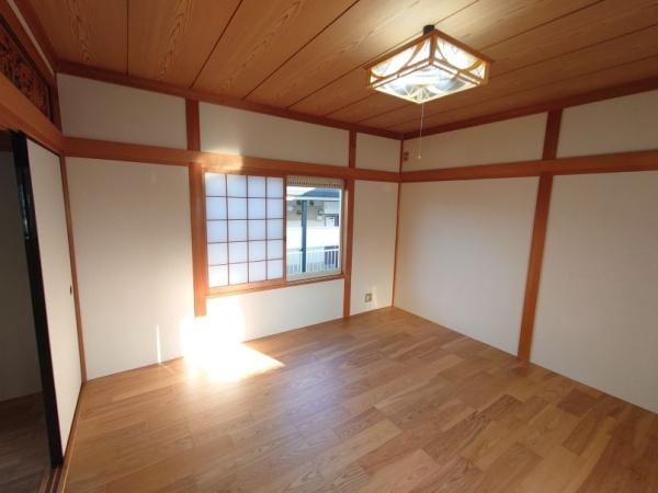 岩出市中島の中古一戸建て