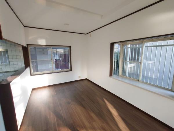 岩出市中島の中古一戸建て