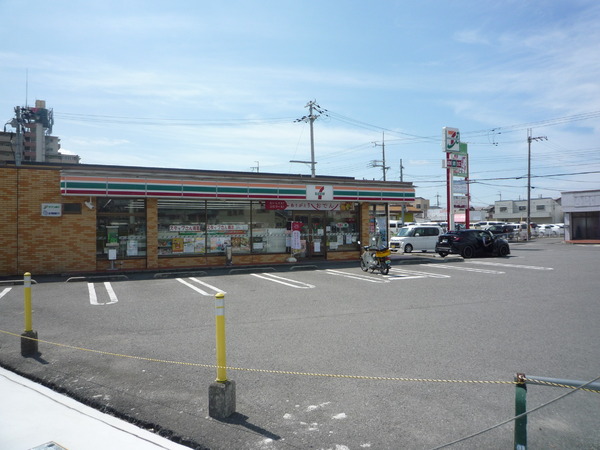 水鉄アーバンコンフォート岩出(セブンイレブン岩出吉田店)