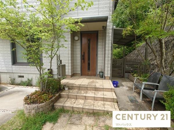 岩出市うぐいす台中古一戸建て