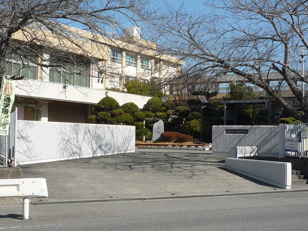 和歌山市布施屋第6-4号棟　新築分譲住宅(和歌山市立高積中学校)