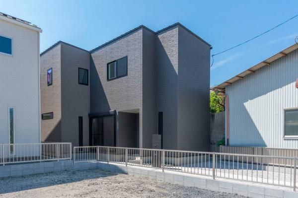 大津市尾花川の新築一戸建