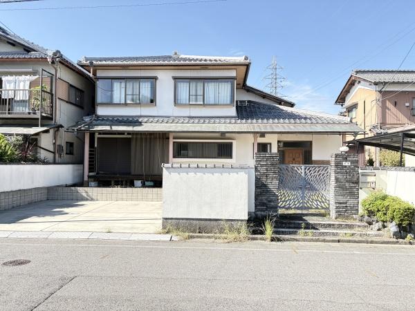 近江八幡市中村町の中古一戸建