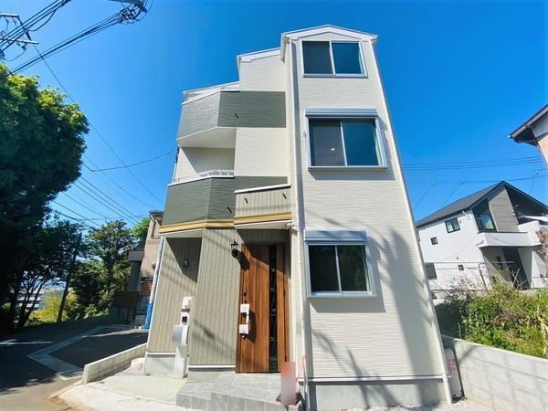 座間市入谷西4丁目　新築戸建